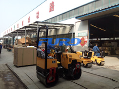 今日福瑞得微動態(tài)--福瑞得機械小型壓路機發(fā)往北京、福建等地